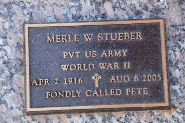 MERLE W STUEBER MEMORIAL CEMETERY STONE