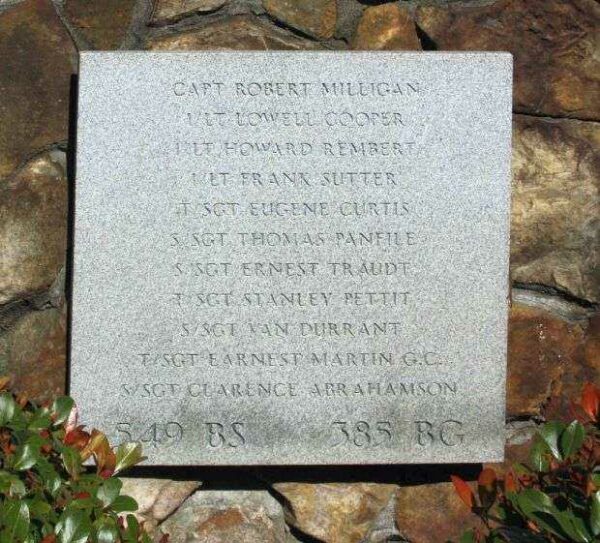 549 BOMB SQUADRON 385 BOMB GROUP WAR MEMORIAL PLAQUE