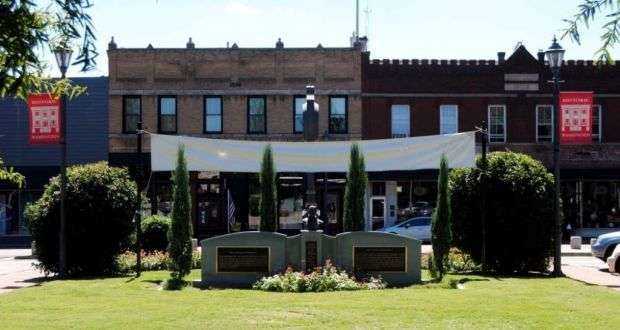 BLACK PATRIOTS MONUMENT