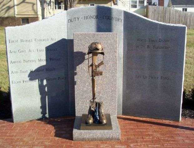 OHIO FALLEN HEROES BATTLEFIELD CROSS MEMORIAL