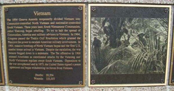 VIETNAM WAR MEMORIAL PLAQUES A & B