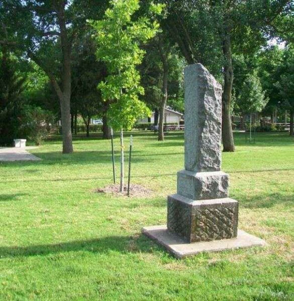 G.A.R. POST NO. 308 CIVIL WAR MEMORIAL