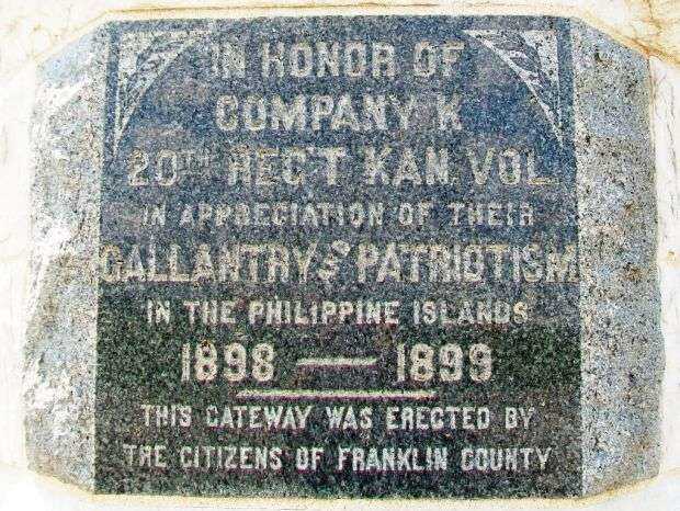 COMPANY K, 20TH REGIMENT KANSAS VOLUNTEERS MEMORIAL GATES DEDICATION STONE