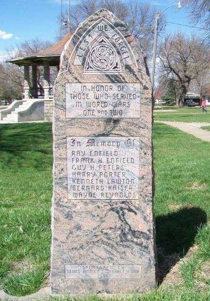 LEWIS WORLD WARS MEMORIAL