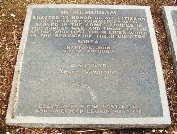 CITIZENS OF LOCKPORT WAR MEMORIAL PLAQUE B