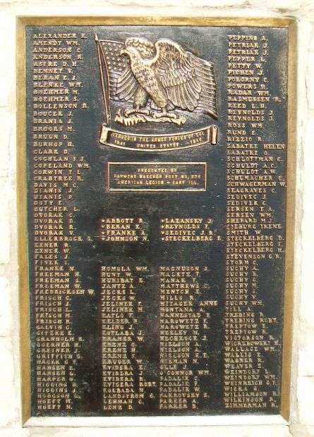 AMERICAN LEGION POST NO. 275 WORLD WAR II MEMORIAL PLAQUE
