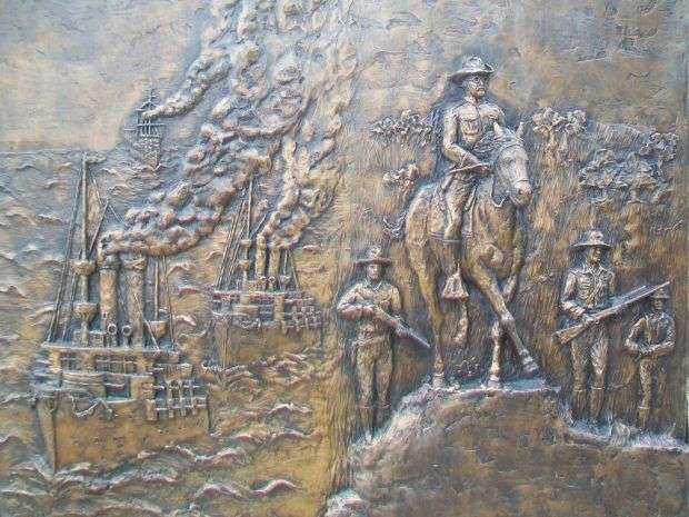 KANE COUNTY SPANISH-AMERICAN/PHILIPPINES WAR MEMORIAL BAS-RELIEF PLAQUE