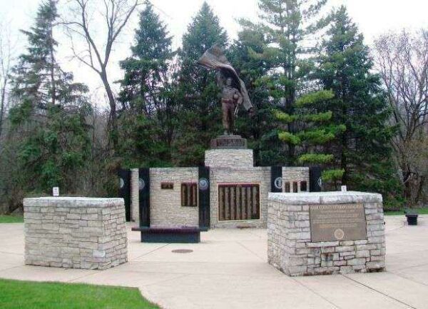KANE COUNTY VETERANS MEMORIAL