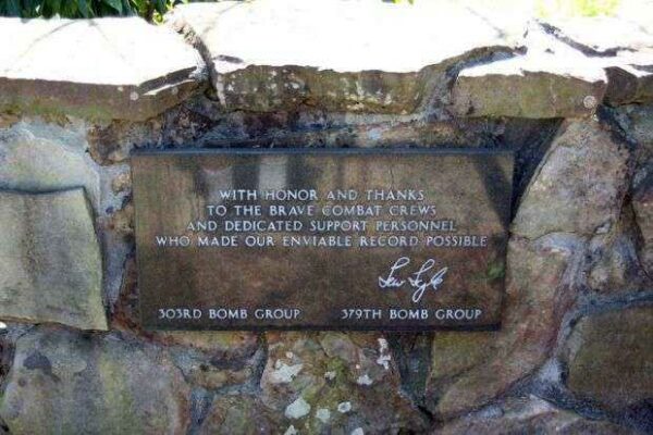 303RD BOMB GROUP AND 379TH BOMB GROUP WAR MEMORIAL PLAQUE