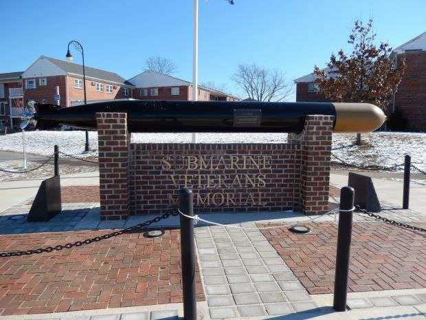 SUBMARINE VETERANS MEMORIAL