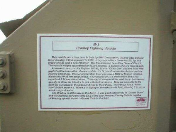 M2 BRADLEY FIGHTING VEHICLE MEMORIAL PLAQUE