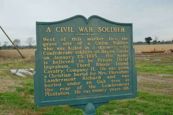 A CIVIL WAR SOLDIER MEMORIAL MARKER