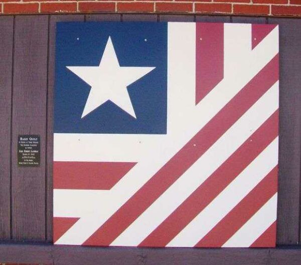 WORLD WAR II MEMORIAL BARN QUILT