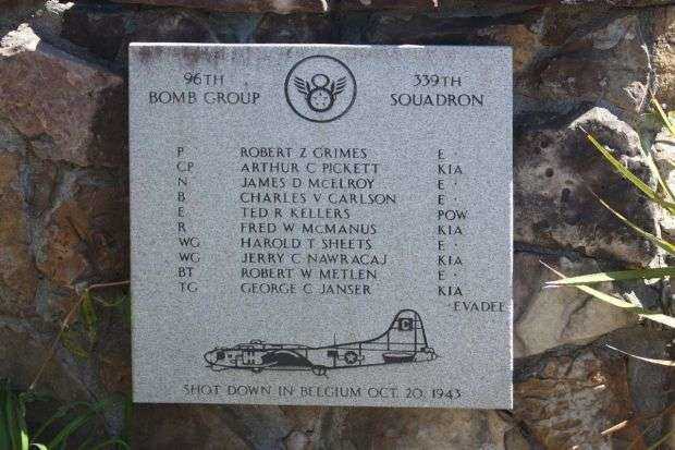 96TH BOMB GROUP EVADEE WAR MEMORIAL PLAQUE