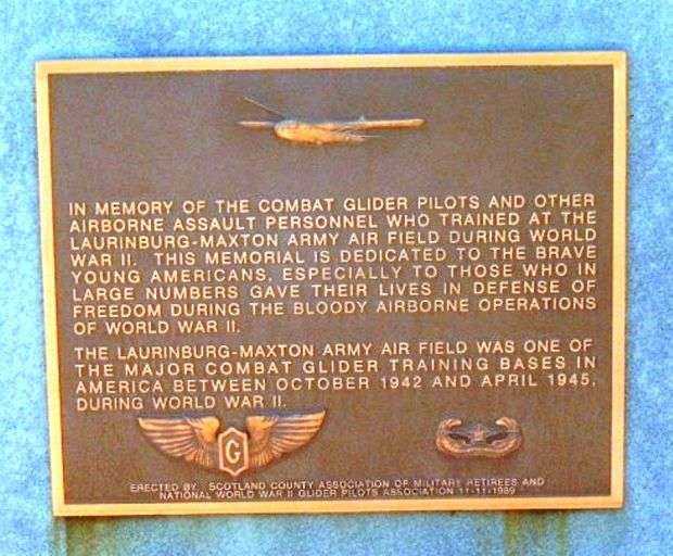 COMBAT GLIDER PILOTS WAR MEMORIAL PLAQUE