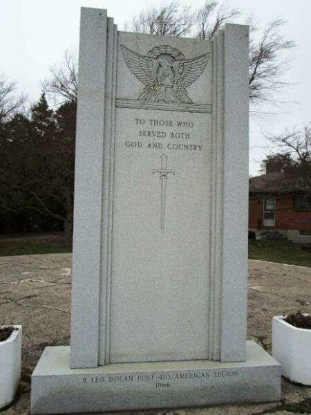 TO THOSE WHO SERVED VETERANS MEMORIAL