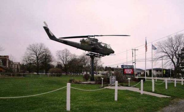 AH-1 “WISKEY COBRA” HELICOPTER WAR MEMORIAL
