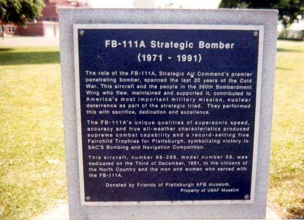 FB-111A STRATEGIC BOMBER MEMORIAL AIRCRAFT PLAQUE