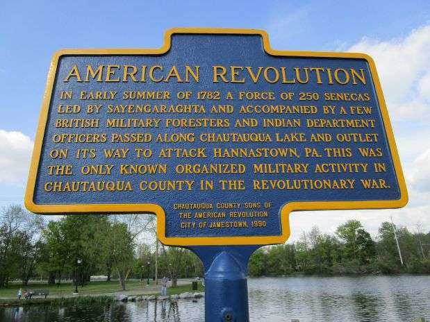 AMERICAN REVOLUTION WAR MEMORIAL MARKER