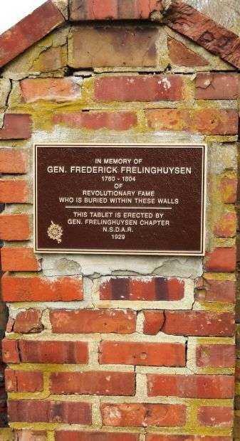 GEN. FREDERICK FRELINGHUYSEN REVOLUTIONARY WAR MEMORIAL GATE PLAQUE