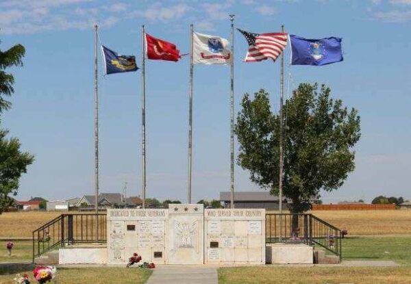 MEMORY GARDENS VETERANS MEMORIAL