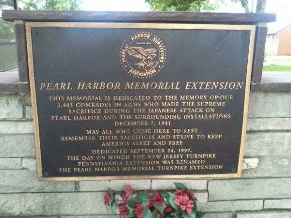 PEARL HARBOR MEMORIAL EXTENSION PLAQUE