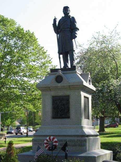 MIDDLETOWN SOLDIERS MEMORIAL