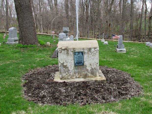 E.A. FRANCE POST NO. 144 HONOR ROLL MEMORIAL