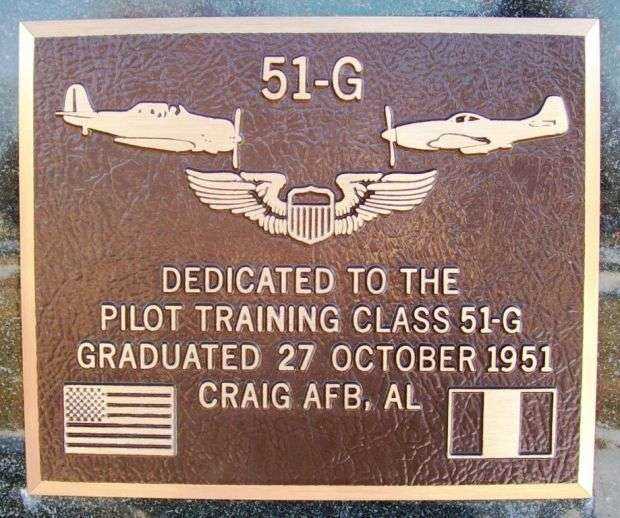 PILOT TRAINING CLASS 51-G WAR MEMORIAL PLAQUE