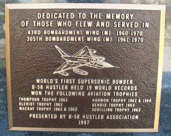 43RD BOMBARDMENT WING (M) MEMORIAL PLAQUE