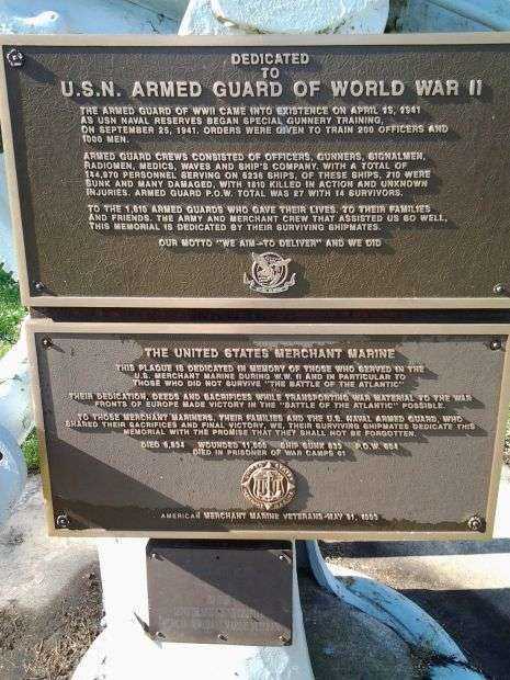 NASSAU COUNTY U.S. NAVY ARMED GUARD OF WORLD WAR II MEMORIAL GUN PLAQUE