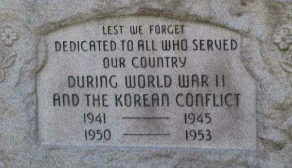 WOODHILL CEMETERY WAR VETERANS MEMORIAL DEDICATION STONE B