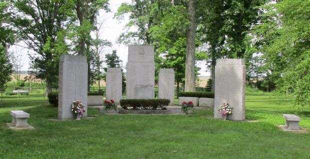 VENEDOCIA WAR VETERANS MEMORIAL