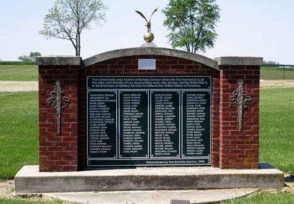 BYHALIA SCHOOL WORLD WAR II VETERANS MEMORIAL
