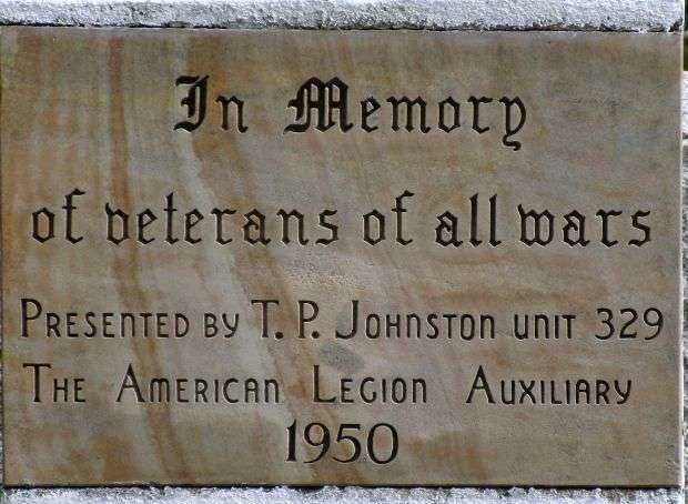 RIVER CLIFF CEMETERY WAR VETERANS MEMORIAL DEDICATION STONE