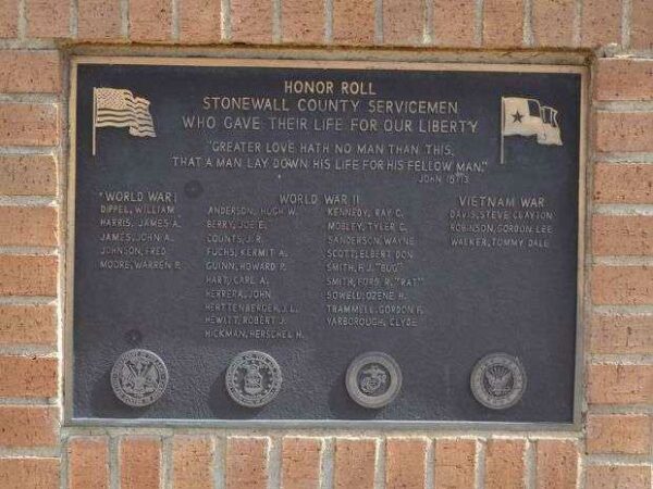 STONEWALL COUNTY SERVICEMEN HONOR ROLL MEMORIAL PLAQUE