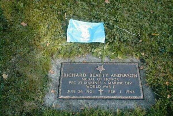 RICHARD BEATTY ANDERSON MEDAL OF HONOR MEMORIAL GRAVE STONE
