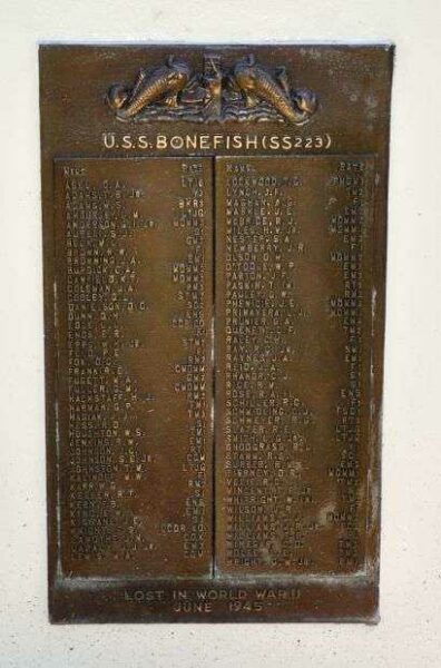 U.S. SUBMARINE VETERANS W.W. II NATIONAL MEMORIAL WEST PLAQUE 61