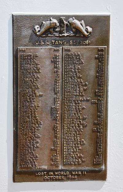 U.S. SUBMARINE VETERANS W.W. II NATIONAL MEMORIAL WEST PLAQUE 50