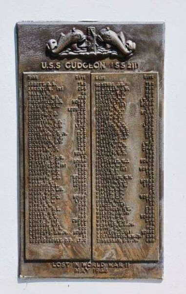 U.S. SUBMARINE VETERANS W.W. II NATIONAL MEMORIAL WEST PLAQUE 40