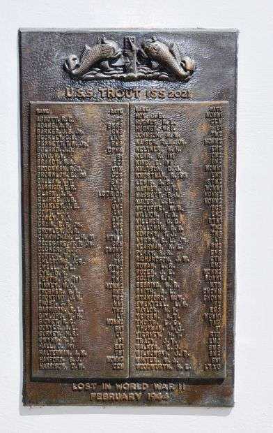 U.S. SUBMARINE VETERANS W.W. II NATIONAL MEMORIAL WEST PLAQUE 38