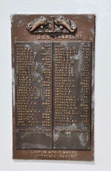 U.S. SUBMARINE VETERANS W.W. II NATIONAL MEMORIAL WEST PLAQUE 30