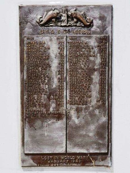 U.S. SUBMARINE VETERANS W.W. II NATIONAL MEMORIAL WEST PLAQUE 13