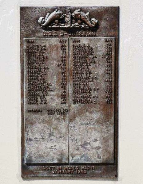U.S. SUBMARINE VETERANS W.W. II NATIONAL MEMORIAL WEST PLAQUE 12