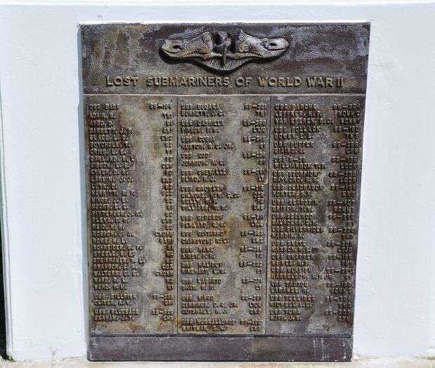 U.S. SUBMARINE VETERANS W.W. II NATIONAL MEMORIAL WEST PLAQUE 9