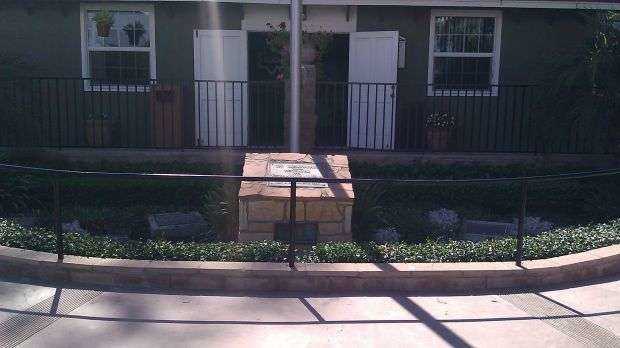 SANTA ANA ARMY AIR BASE SITE MEMORIAL GARDEN