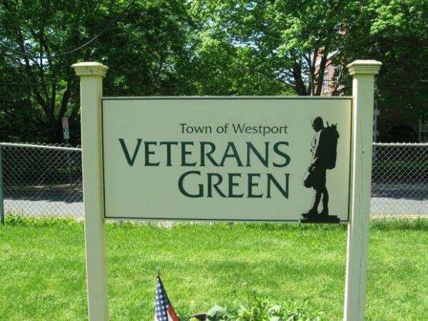 WESTPORT VETERANS GREEN MEMORIAL MARKER