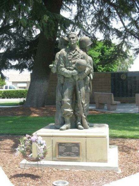 RIPON HIGH SCHOOL STUDENTS WORLD WAR II MEMORIAL