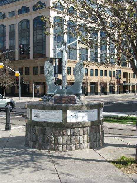 AMERICAN MERCHANT MARINE VETERANS MEMORIAL ANCHOR