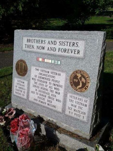 NASSAU COUNTY BROTHERS AND SISTERS VIETNAM VETERANS MEMORIAL